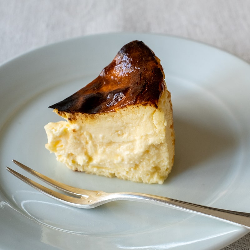 非熟成バスクチーズケーキ